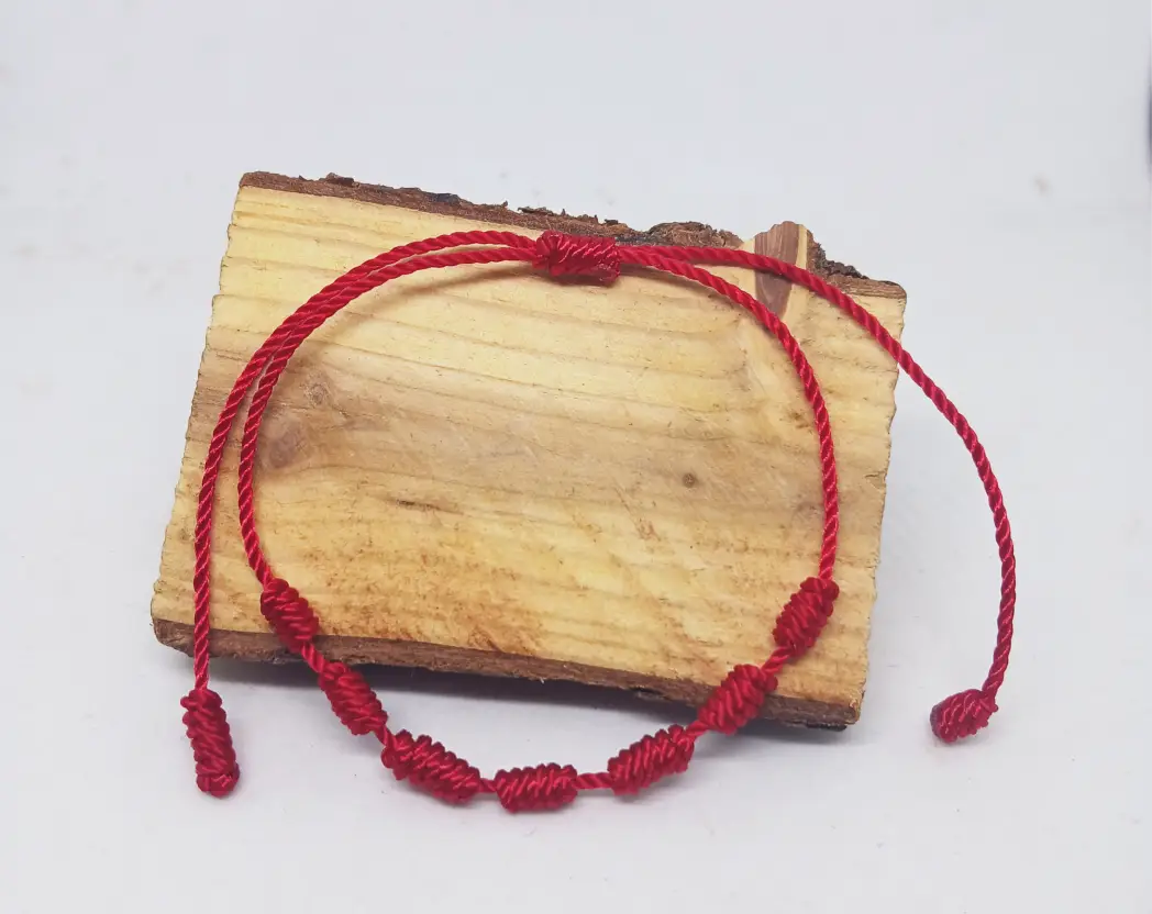 Pulsera Roja 7 Nudos - Protección Mal de Ojo & Suerte - Hecha a Mano - Ajustable