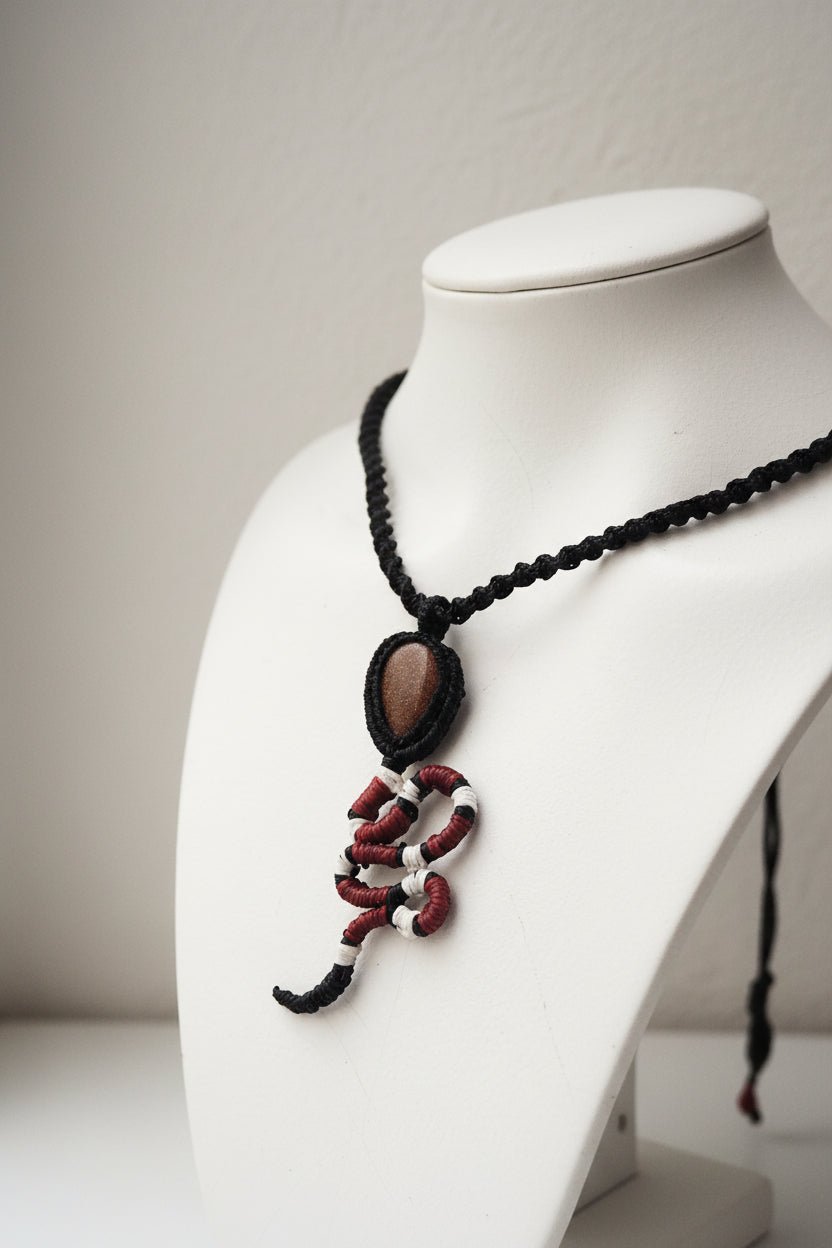 Collar "Amuleto Solar"Piedra del sol - My Cuqui Shop