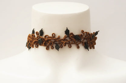 collar macrame
