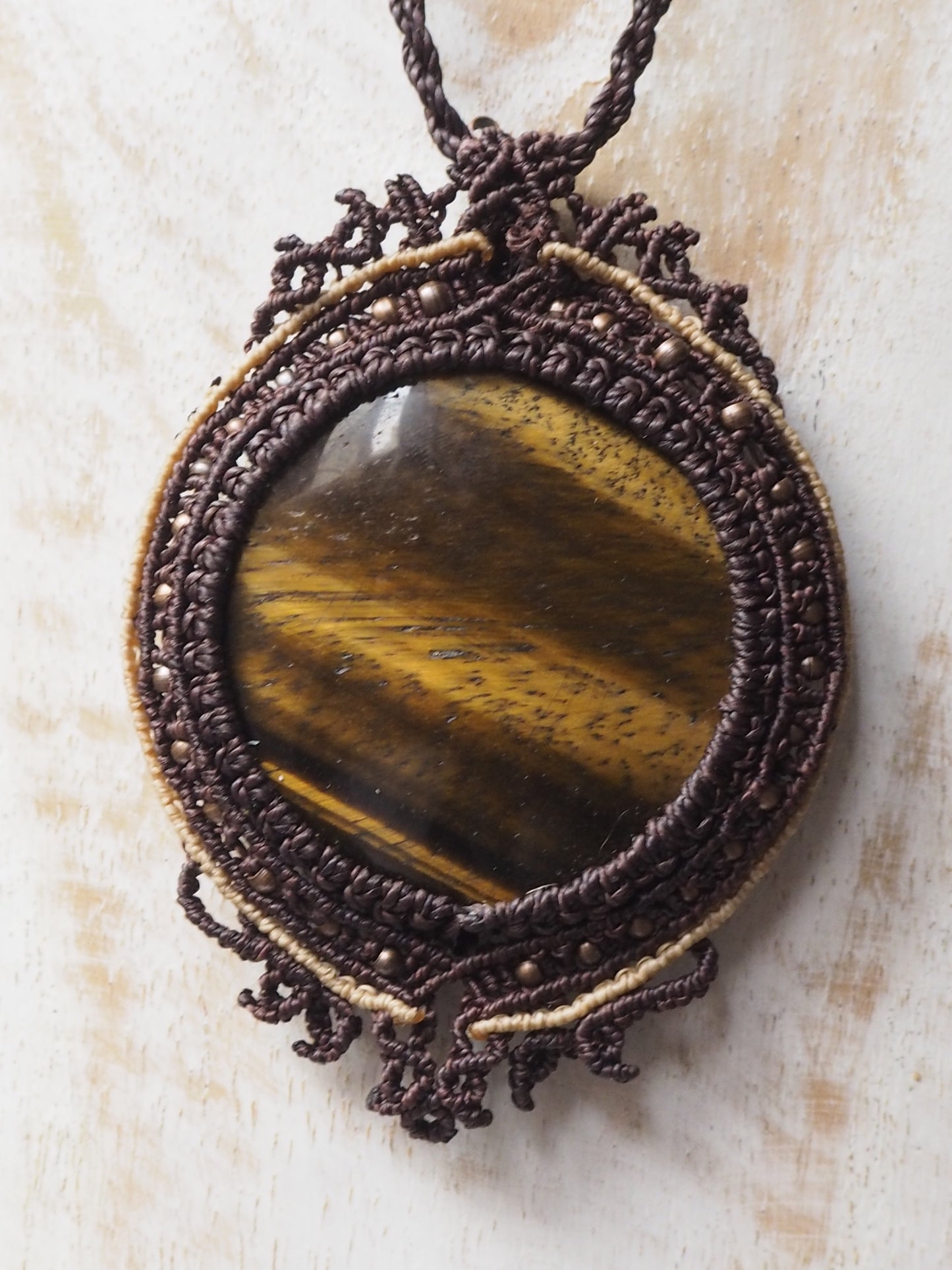 Collar "Ojo de Tigre"