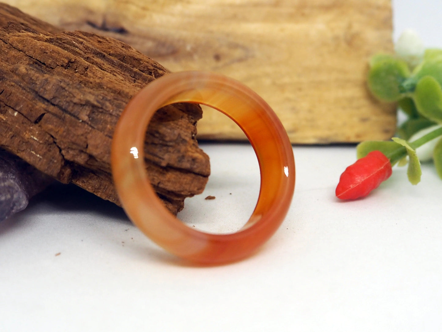 Anillo Alianza de Ágata Naranja Natural - Tonos Cálidos y Energía Vital - My Cuqui Shop