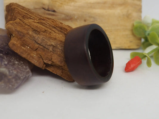 Anillo Alianza de Madera Marrón Natural - Elegancia Rústica y Minimalista - My Cuqui Shop