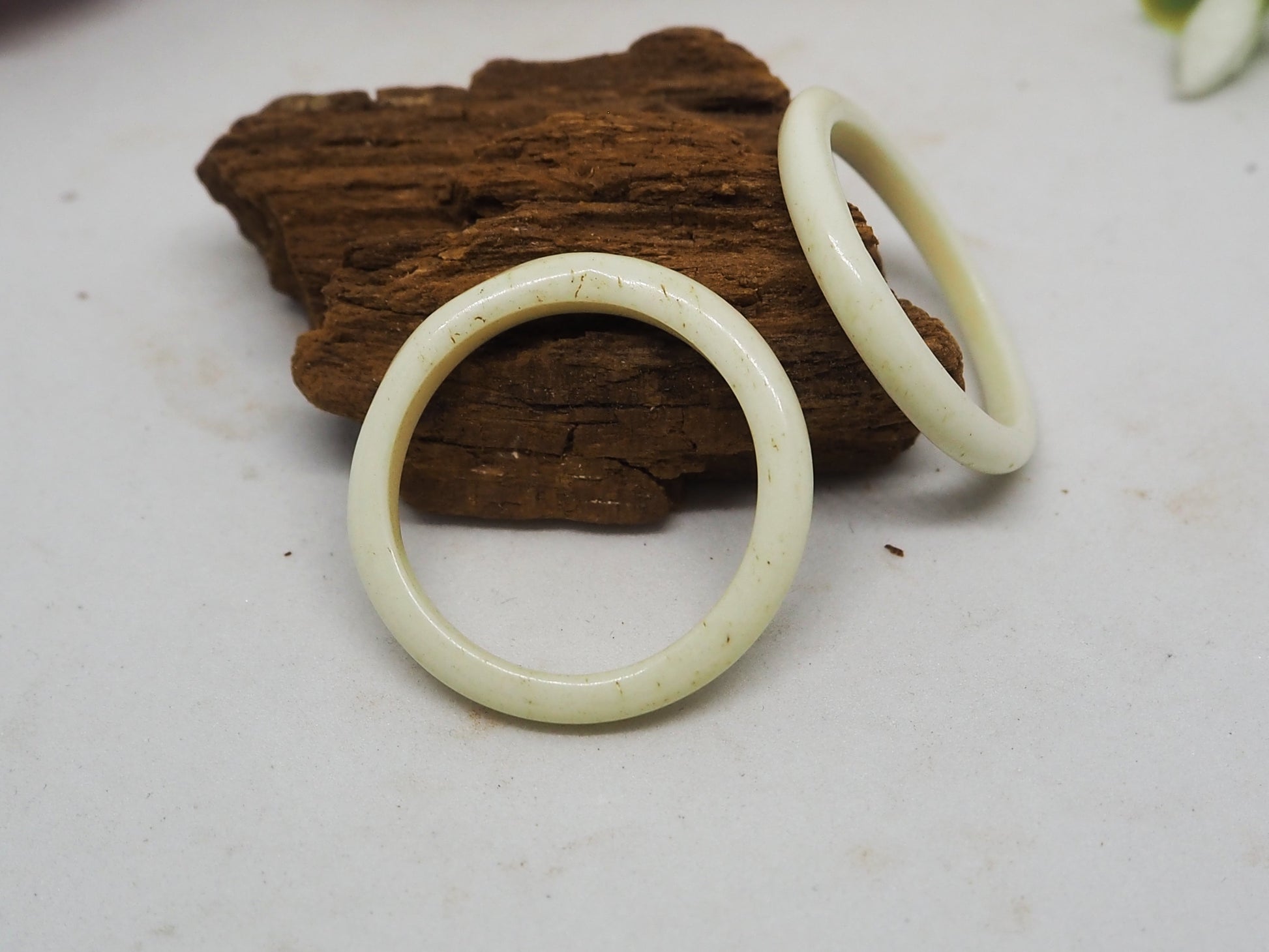 Anillo de Hueso de Yak. Modelo alianza - My Cuqui Shop #