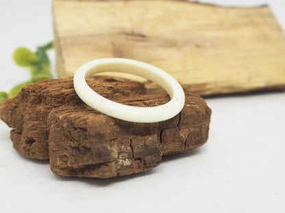 Anillo de Hueso de Yak. Modelo alianza - My Cuqui