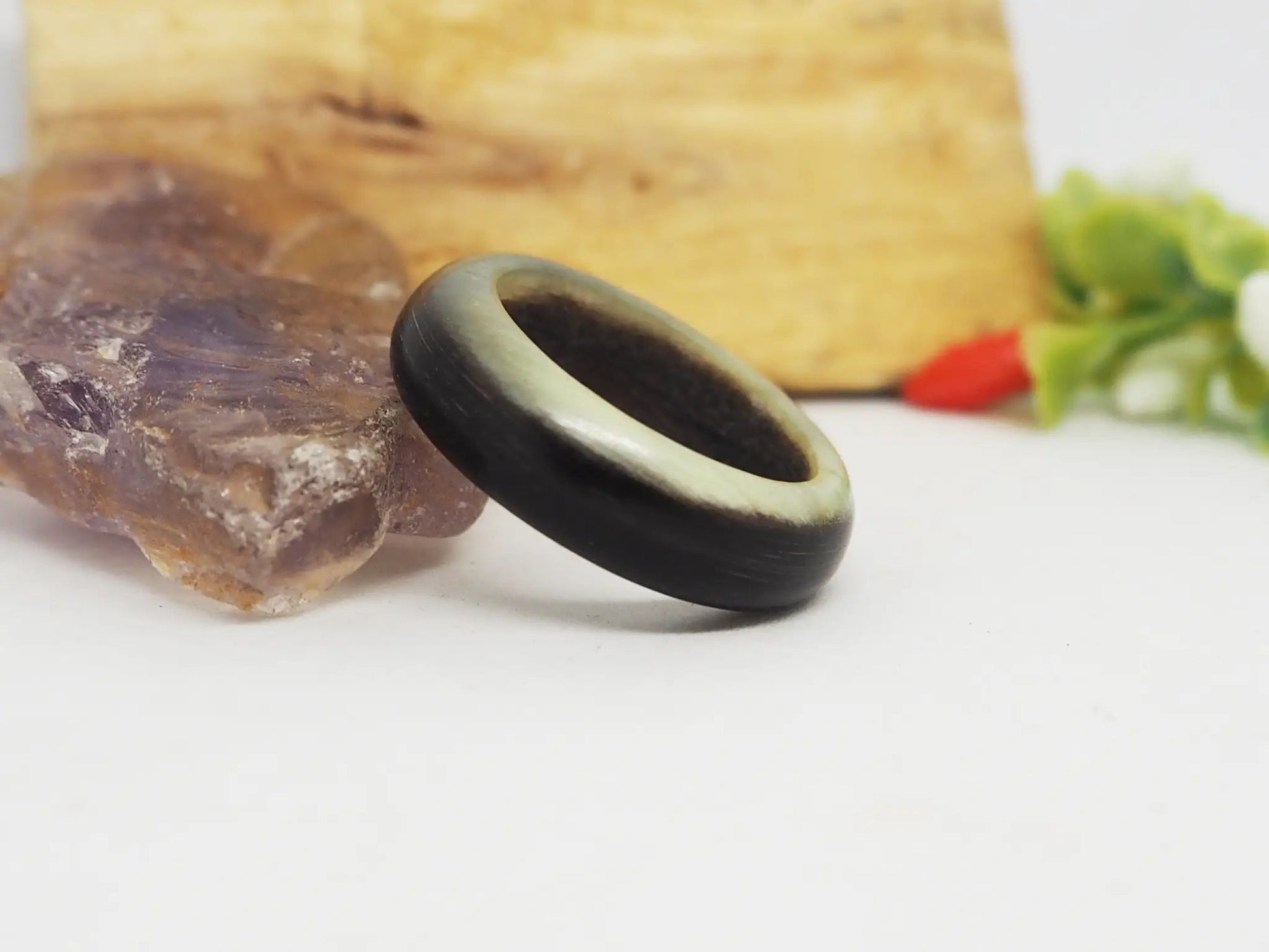 Anillo de Tagua Natural (Marfil Vegetal): Sostenible y Único - My Cuqui Shop
