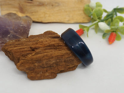 Anillo Elegante de Ágata Azul Oscuro Natural - Banda Sólida y Diseño Clásico - My Cuqui Shop