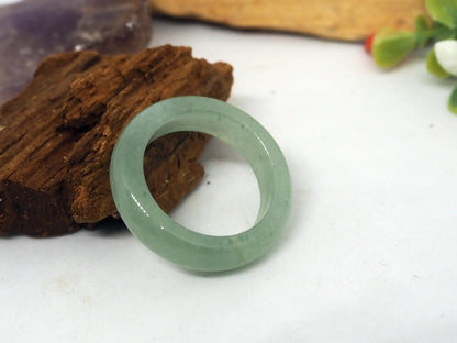 Anillo Elegante de Aventurina Verde Natural - Calma y Prosperidad - My Cuqui Shop