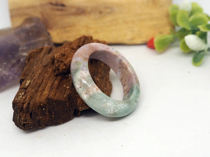 Anillo Elegante de Jade Natural "Tricolor" - Protección y Armonía - My Cuqui Shop