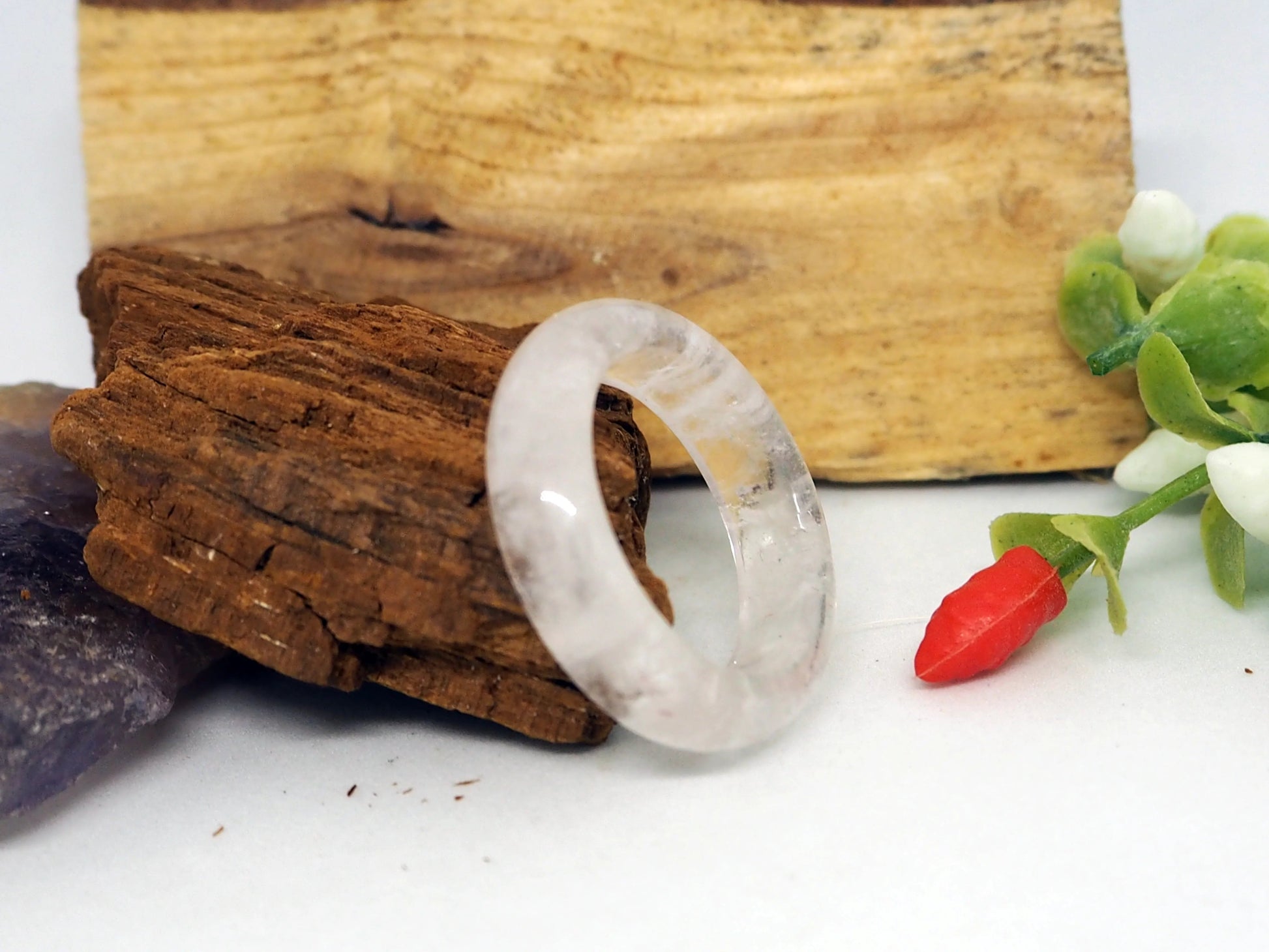 Anillo Minimalista de Cuarzo Rosa Natural Tono Cristalino - Elegancia Sutil - My Cuqui Shop