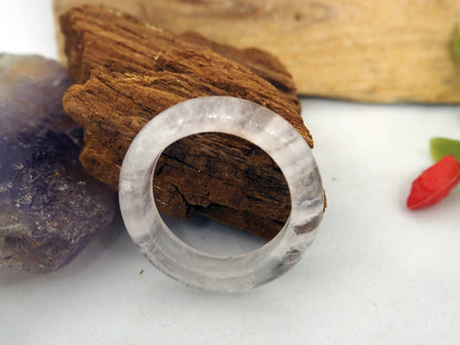 Anillo Minimalista de Cuarzo Rosa Natural Tono Cristalino - Elegancia Sutil - My Cuqui Shop