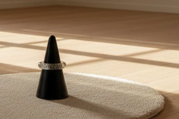 Anillo Minimalista de Cuarzo Rosa Natural Tono Cristalino - Elegancia Sutil - My Cuqui Shop