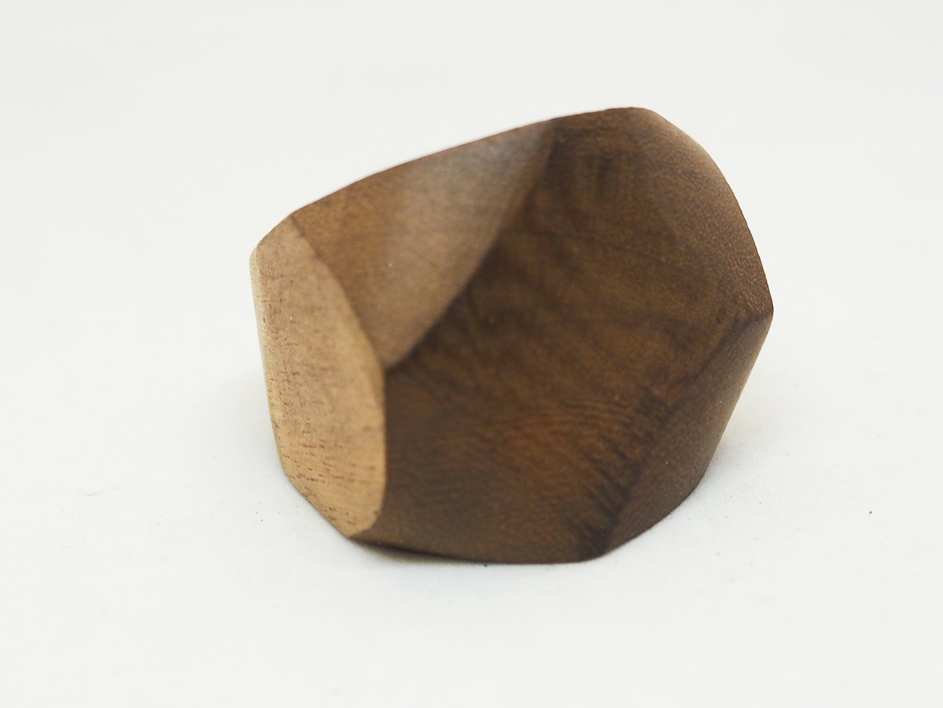 Anillos de Madera Artesanales - Diseño Único y Elegante - My Cuqui Shop #