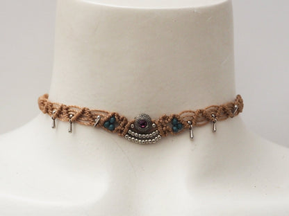 Choker "Amuleto Bohemio": Amatista, Calma y Protección Artesanal - My Cuqui Shop