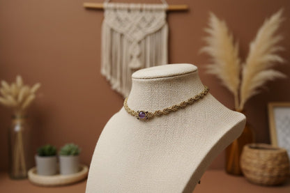 Choker Glamour "Corona Violeta": Amatista y Hilo Encerado Dorado - My Cuqui Shop #