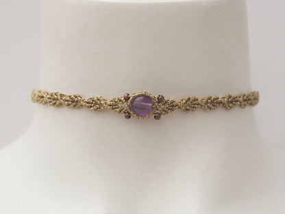Choker Glamour "Corona Violeta": Amatista y Hilo Encerado Dorado - My Cuqui Shop #