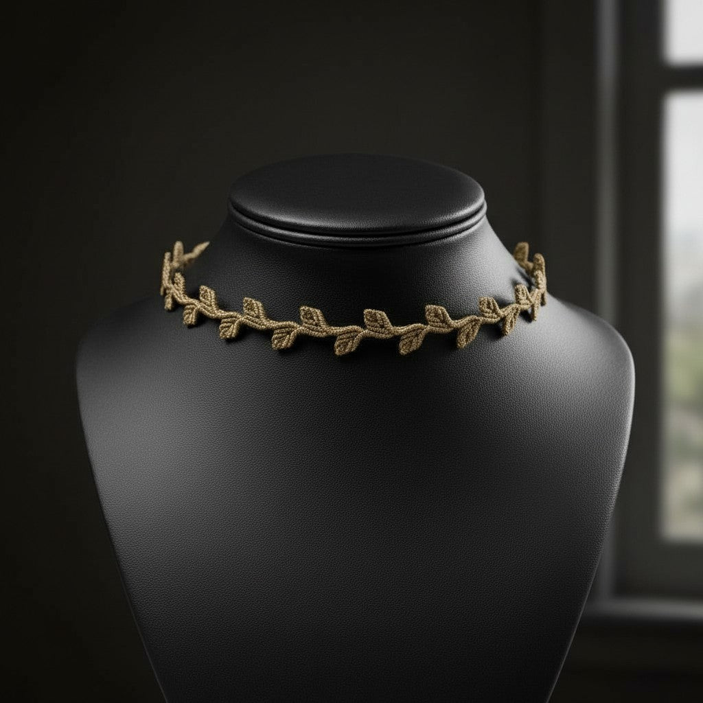 Choker "Hojas" en hilo encerado dorado. Ajustable - My Cuqui Shop