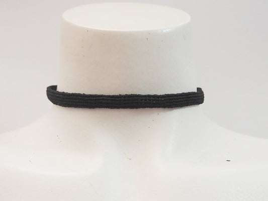 Choker negro Minimalista: Elegancia en Negro Absoluto - My Cuqui Shop #