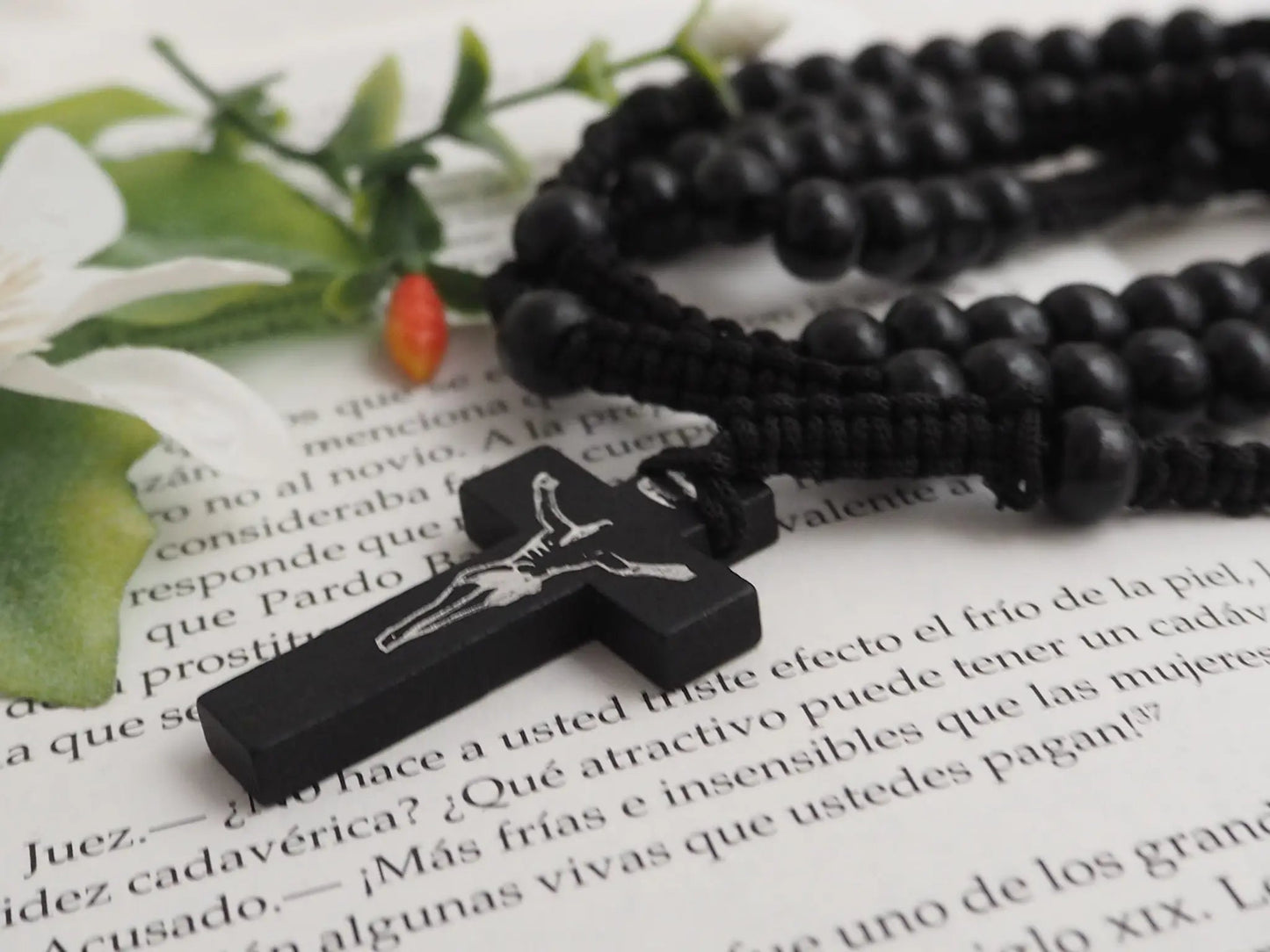 Colección Rosarios Cuquis | Cuentas de Madera Natural en 3 Tonos - My Cuqui Shop