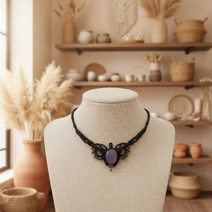 Collar Amuleto "Gea" en Macramé Negro | Joyas Cuquis Hechas a Mano - My Cuqui Shop