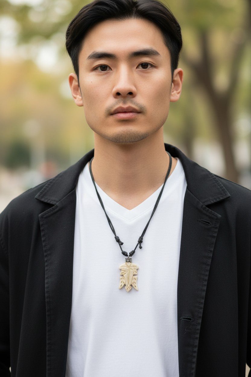 Collar con Colgante de Hueso Tallado Artesanal - Estilo Tribal/Natural - My Cuqui Shop #