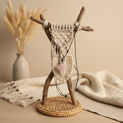 Collar Cruz Cuarzo Rosa Minimalista - My Cuqui Shop #