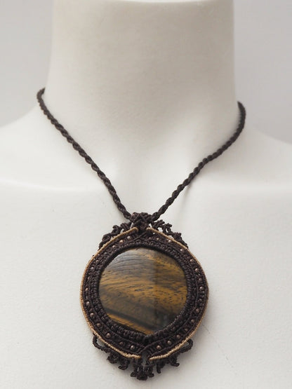 Collar en macramé "Ojo de Tigre" - My Cuqui Shop #