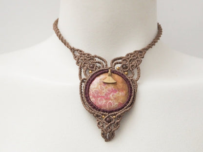 Collar "Evolución Ancestral" macramé y coral fósil - My Cuqui Shop