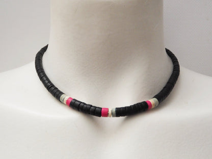 Collar Gargantilla de Hombre - Cuentas de Cerámica Negra con Detalles de Color - My Cuqui Shop