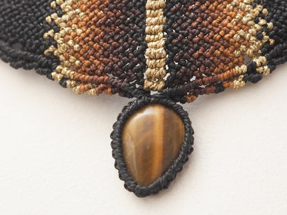 Collar Gargantilla "Ojo de Tigre Místico" en Macramé Artesanal - My Cuqui Shop #