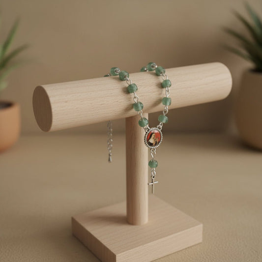 Decenario Pulsera Santa Rita de Casia - Cuentas de Cristal Verde Esperanza - My Cuqui Shop