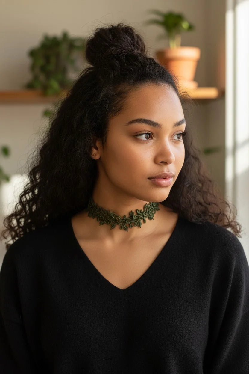 Gargantilla Hiedra "Cuquis" en Macramé Verde Oliva | Joya Artesanal Única - My Cuqui Shop