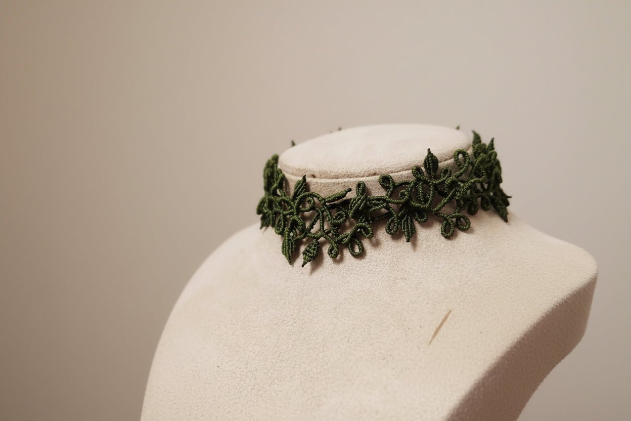 Gargantilla Hiedra "Cuquis" en Macramé Verde Oliva | Joya Artesanal Única - My Cuqui Shop