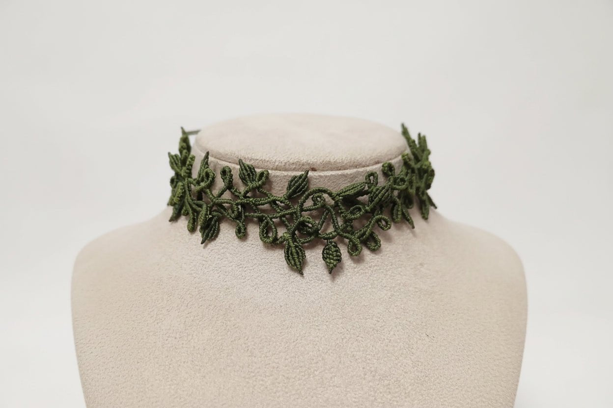 Gargantilla Hiedra "Cuquis" en Macramé Verde Oliva | Joya Artesanal Única - My Cuqui Shop