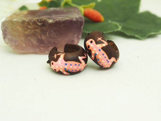 Pendiente de coco | Salamandra rosa - My Cuqui