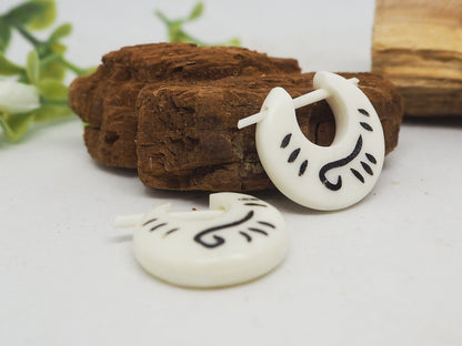 Pendientes de hueso Aros de hueso pintados - My Cuqui Shop #