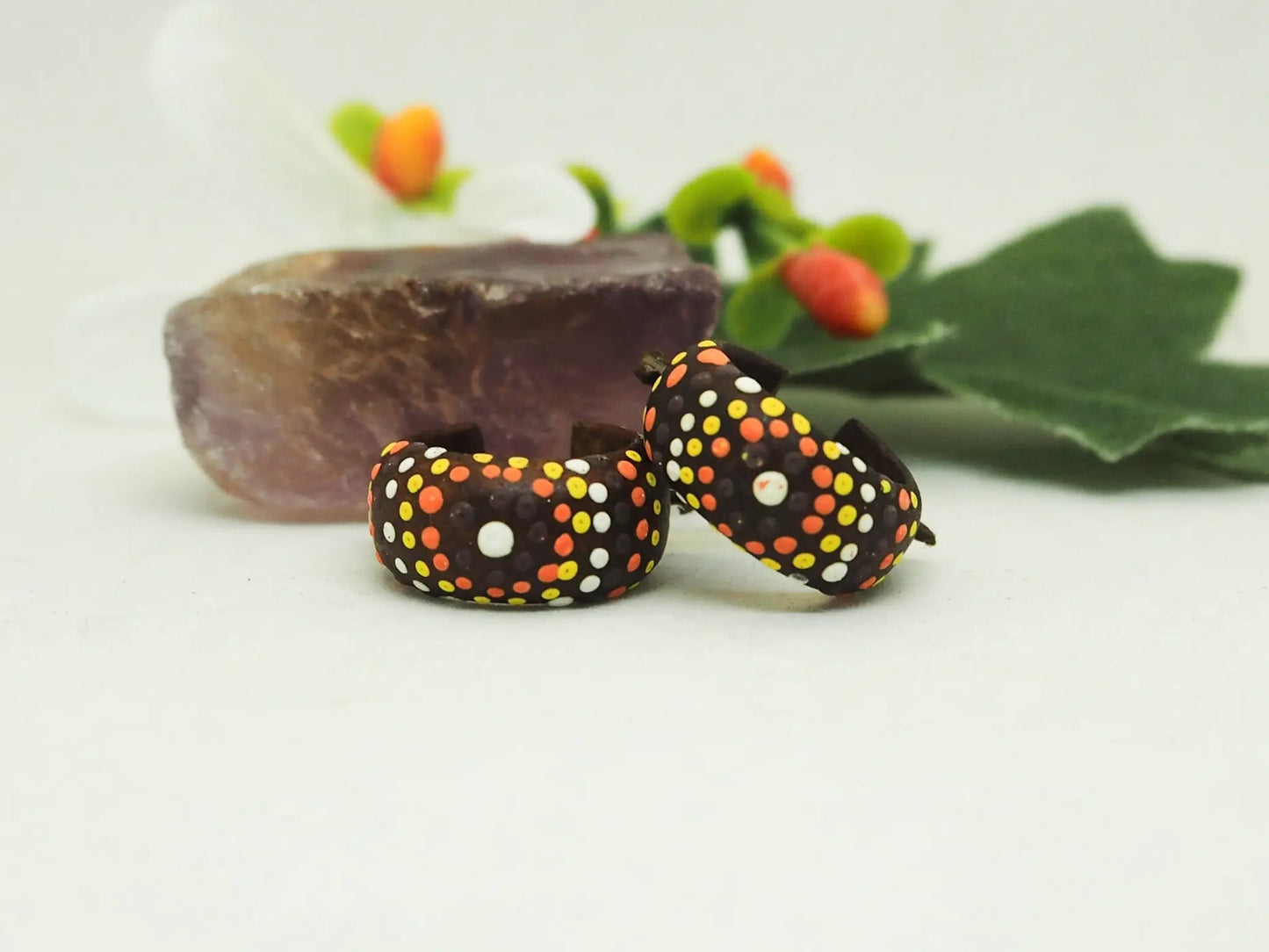 Pendientes Coco Pintados | mandala en color naranja - My Cuqui