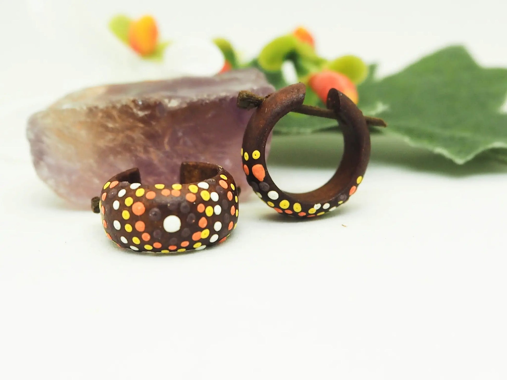 Pendientes Coco Pintados | mandala en color naranja - My Cuqui