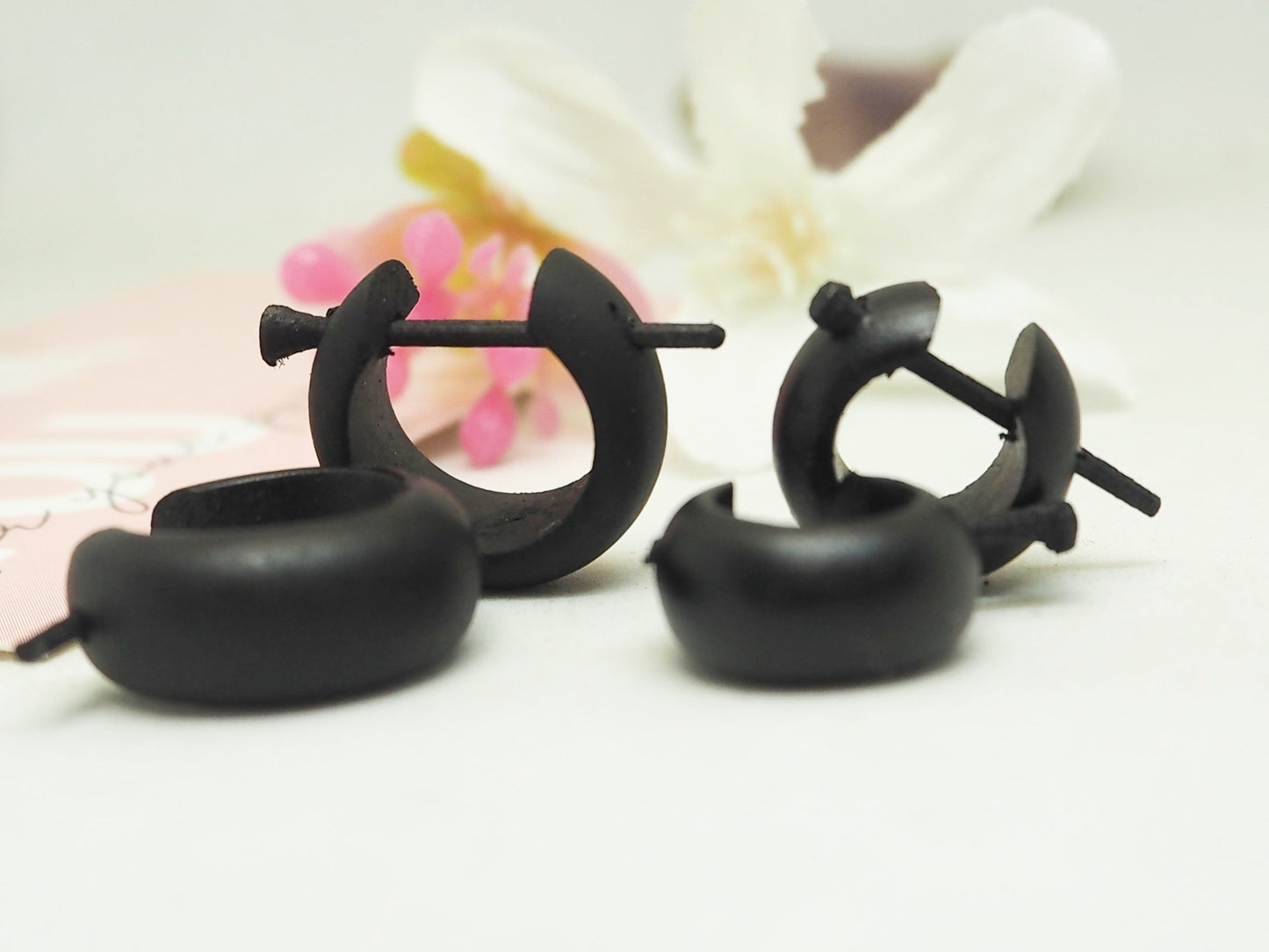 Pendientes de madera color negro - My Cuqui Shop