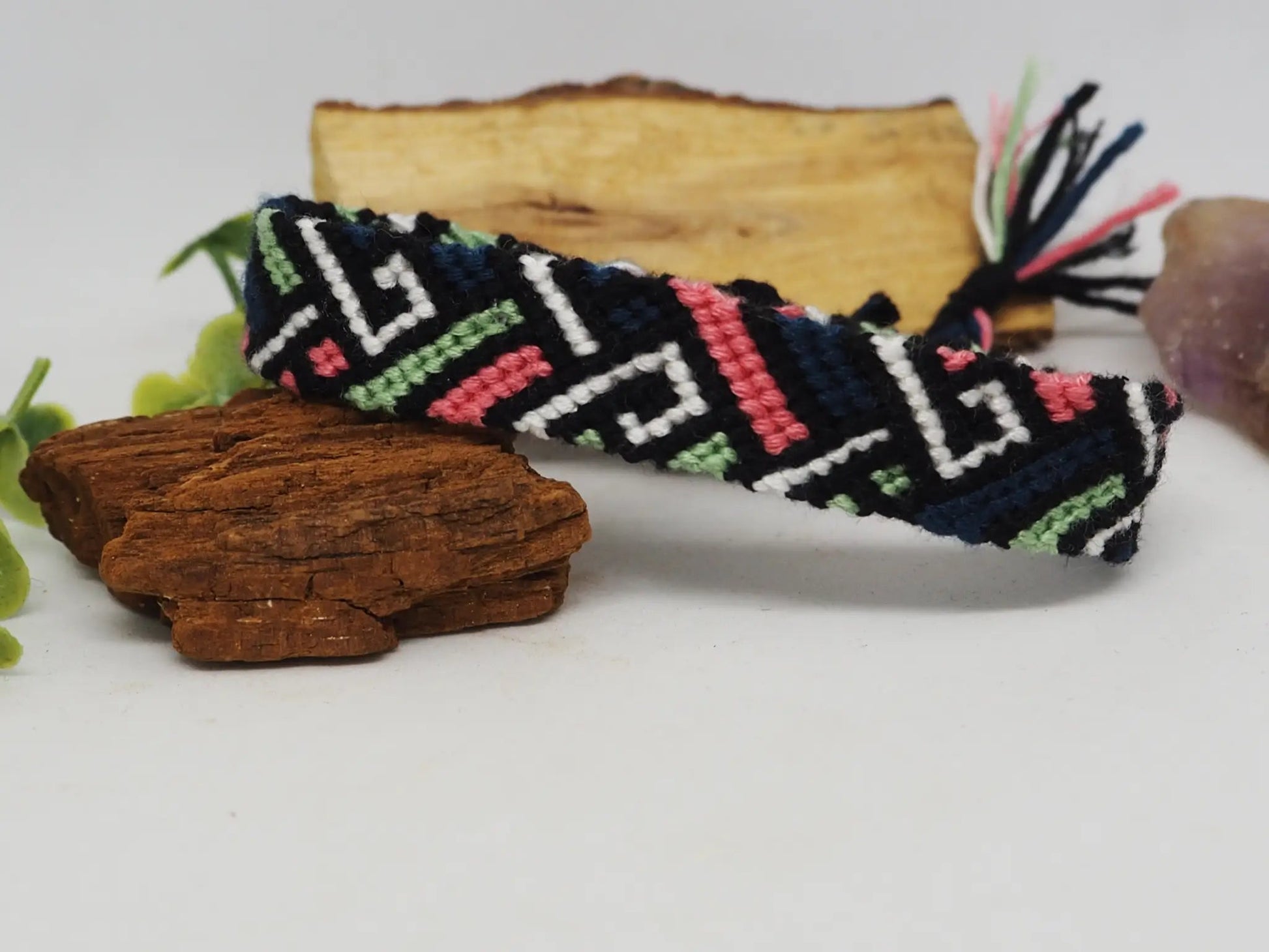 Pulsera Amistad en tonos azules y negro - My Cuqui