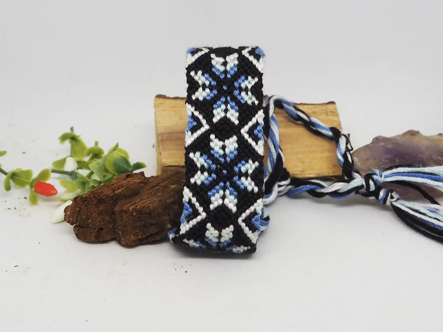 Pulsera ancha diseño geométrico - negro,azul y blanco - My Cuqui