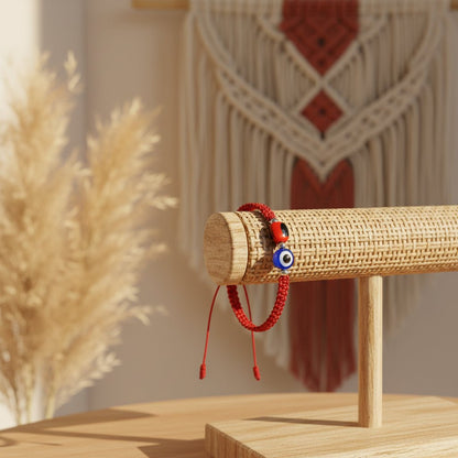 Pulsera Hilo Rojo con Ojo Turco y Cuenta Huayruro (Cerámica) - My Cuqui Shop