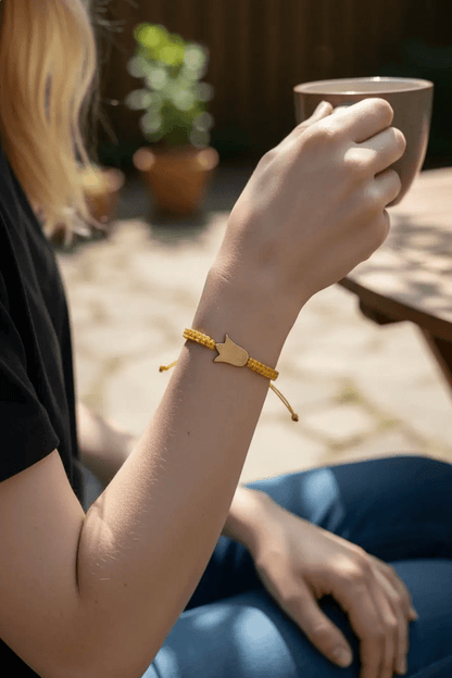 Pulsera "Renacer" de Tulipán Artesanal – Acero Inoxidable y Macramé (6 Colores) - My Cuqui