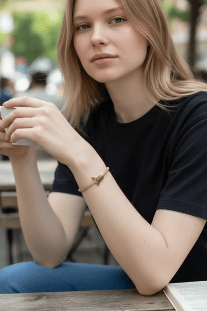 Pulsera "Renacer" de Tulipán Artesanal – Acero Inoxidable y Macramé (6 Colores) - My Cuqui