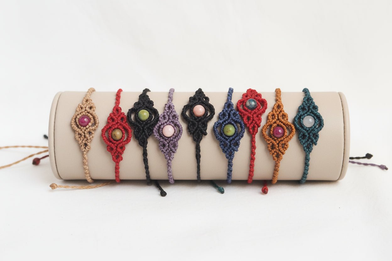 Pulseras "Esencia Bohemia" macramé con piedras - My Cuqui Shop