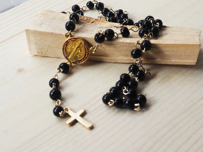 Rosario Cuquis San Benito | Cuentas Cristal Negro y Acero Inoxidable - My Cuqui Shop