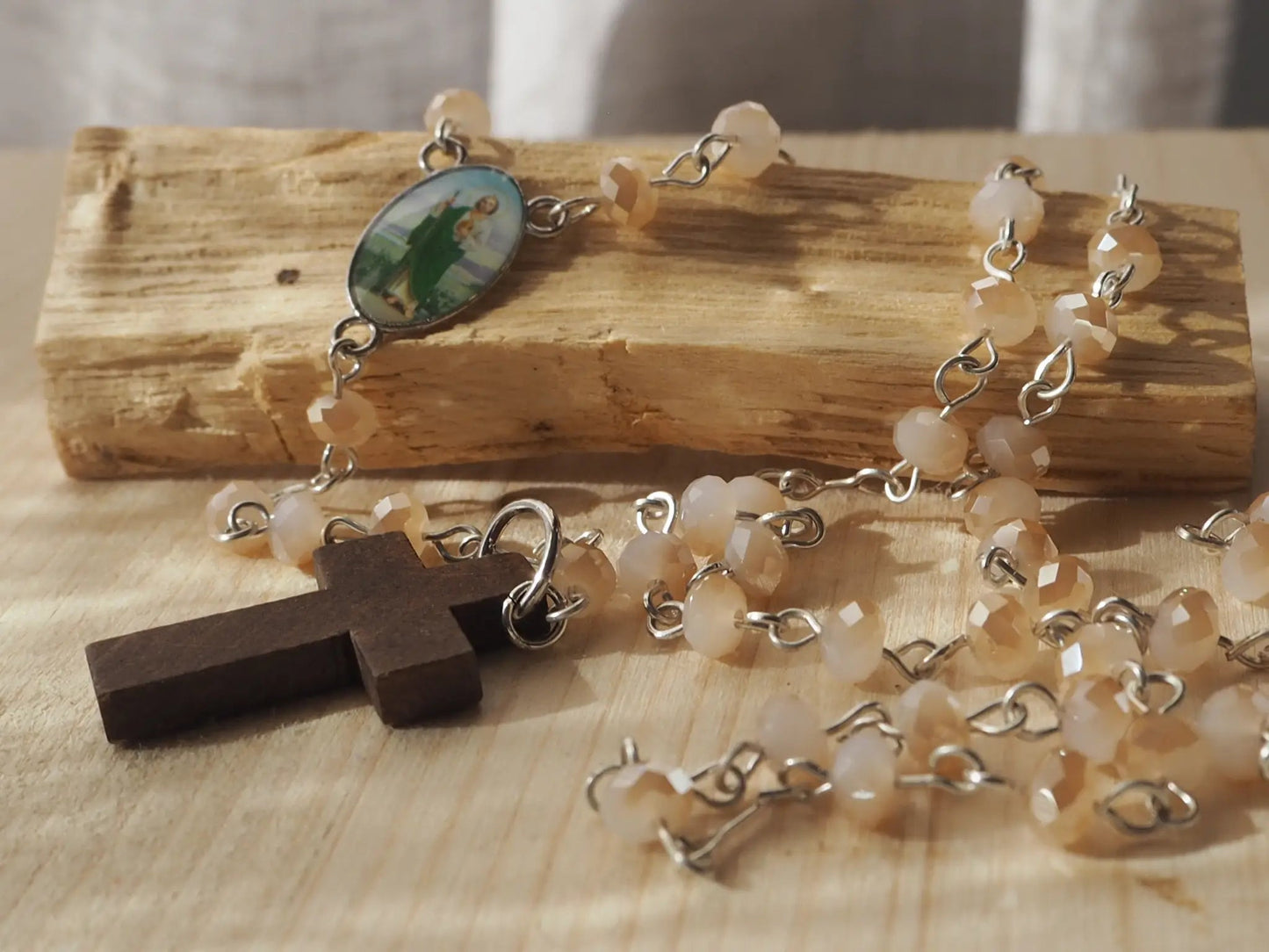 Rosario San Judas Tadeo - cuentas marrón facetadas - My Cuqui