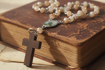 Rosario San Judas Tadeo - cuentas marrón facetadas - My Cuqui